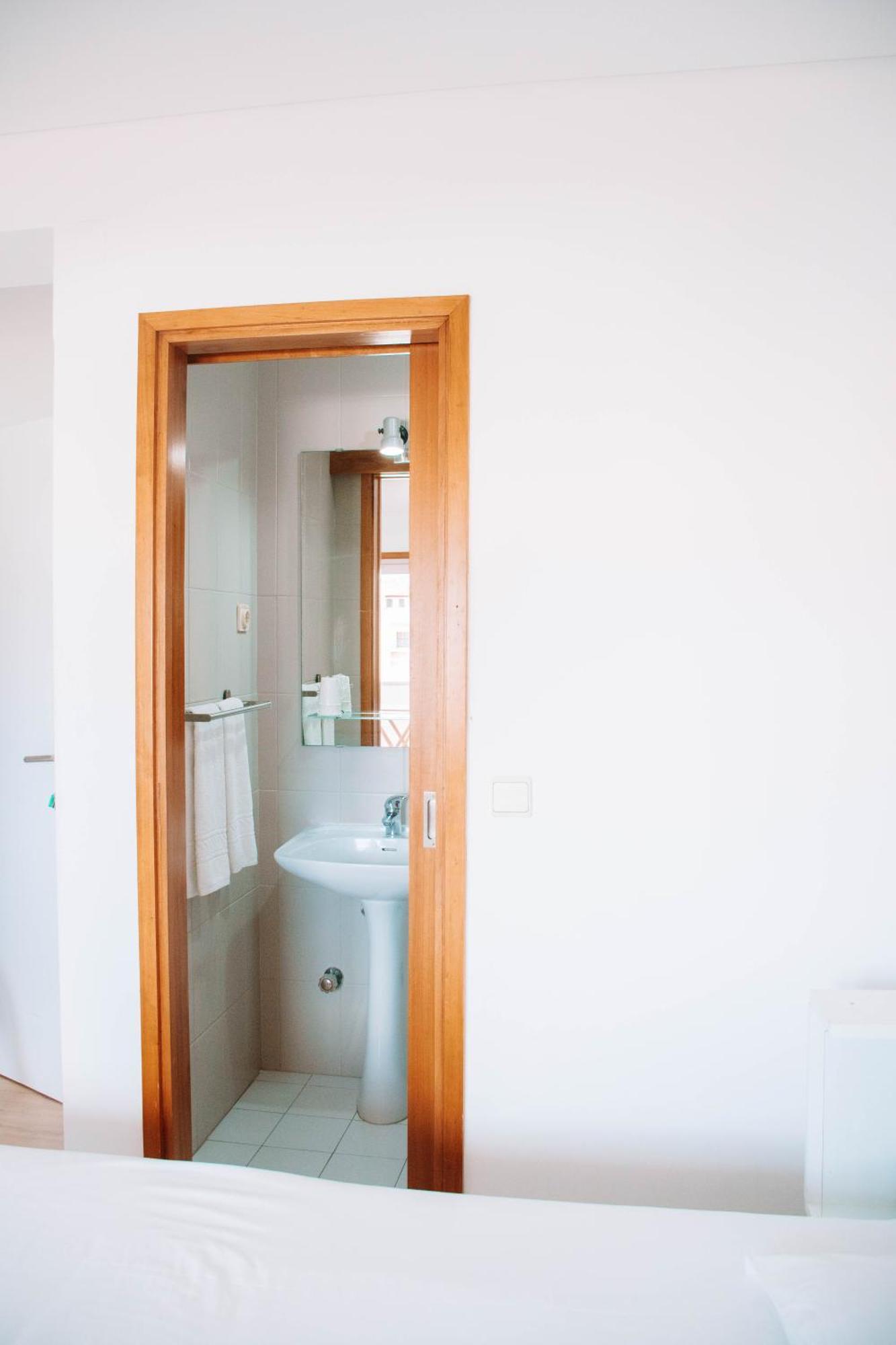 Arca Nova Guest House - كامينيا الغرفة الصورة